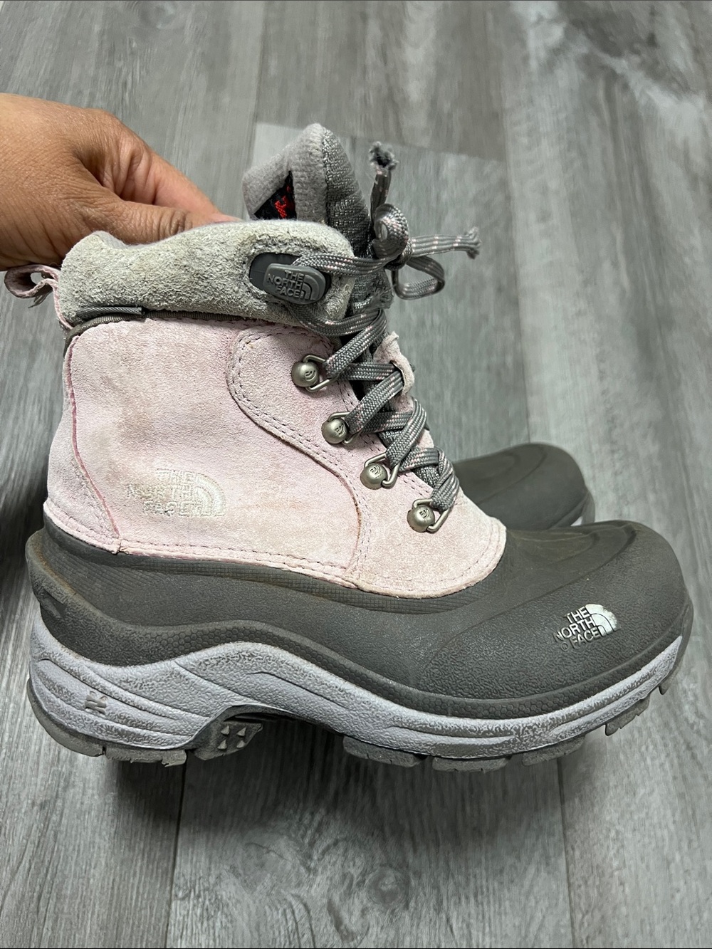 The NorthFace heatshield optimal technology  200  insulation snow boots/ size 1